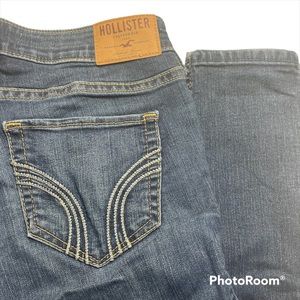 Hollister skinny leg jeans size 3S (W26,L29)